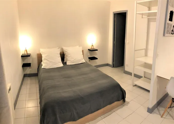 La Chantrerie Saint Priest Lägenhet *