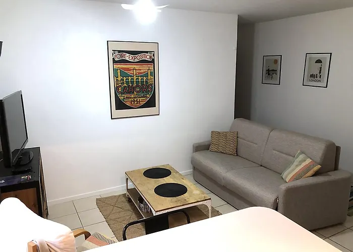 La Chantrerie Saint Priest Lägenhet